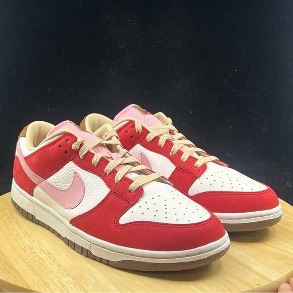 NEW Nike Dunk Low PRM Bacon Women\'s Size 12/ Men’s 10.5 FB7910-600 main image 7